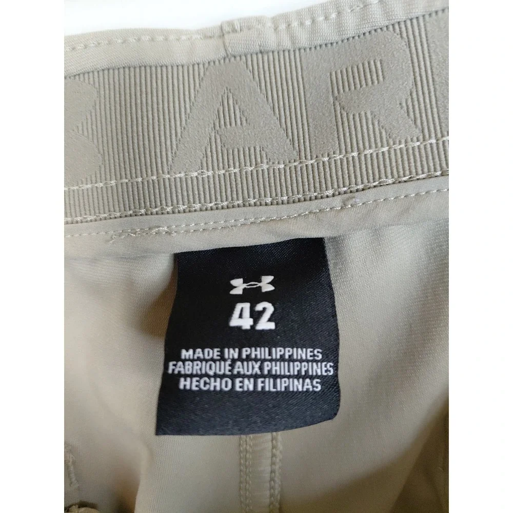Under Armour Shorts Mens‎ 42 Tan UA Drive Performance Stretch Golf Preppy Casual
